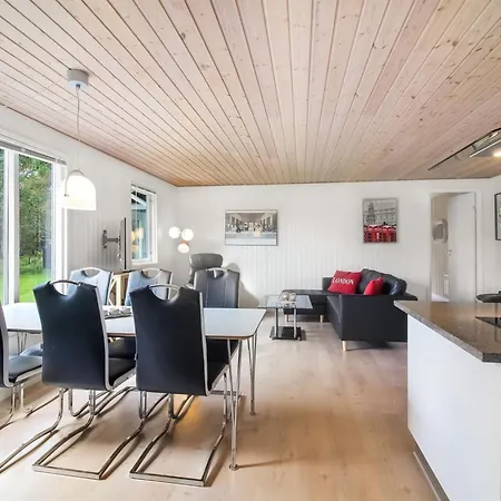 Ulli - 1-6km From The Sea By Interhome Løkken